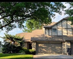 Building Photo - 1011 NW Porter Ct