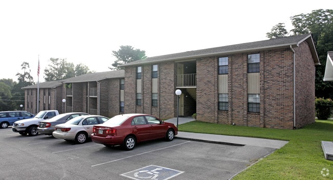 Building Photo - Thomasville Apartments
