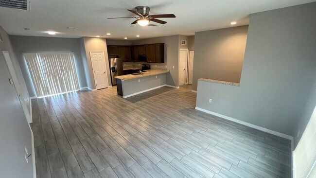 Building Photo - Incredible 3 Bedroom, 2 Bathroom Home in Palm Bay!!