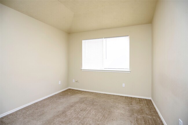 Building Photo - 11047 Grassyglen Dr