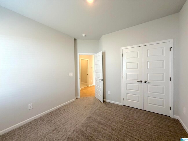 Building Photo - 14707 Mountain Strm Dr