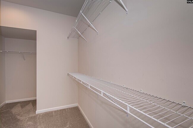 Building Photo - 147 Doolittle Dr