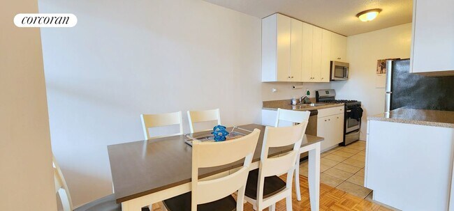 Primary Photo - 175 W 90th St