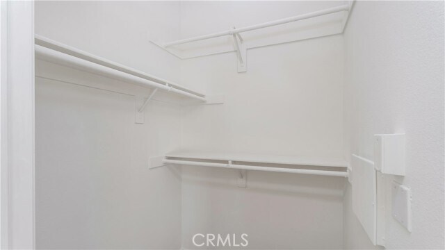 Building Photo - 1416 Scholarship