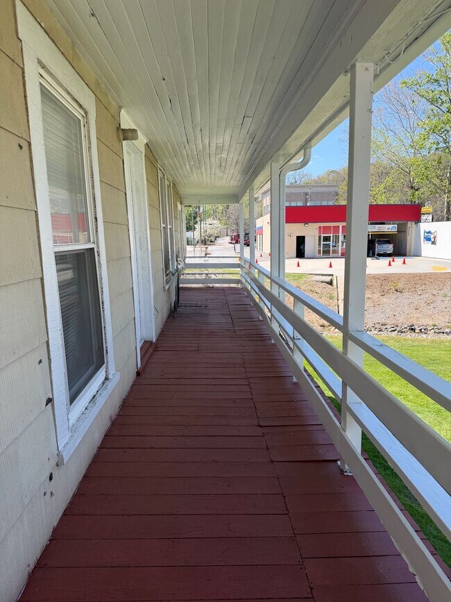 Building Photo - North - Crossing the Finish Line!