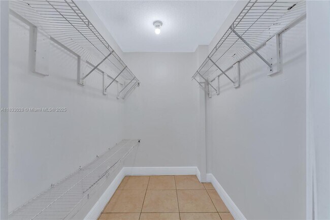Building Photo - 2185 NW 16th Terrace