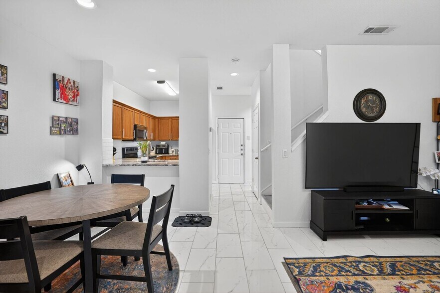 Building Photo - 2740 Denali Park Dr