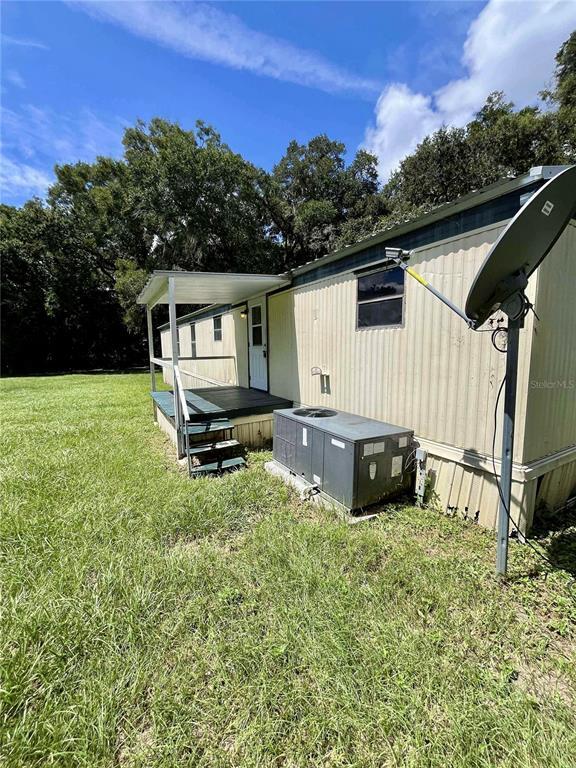 Building Photo - 8035 NE 33rd Ct