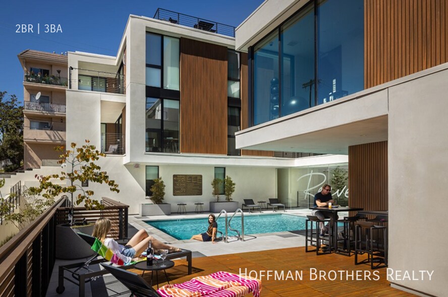 Building Photo - 1415 Reeves St