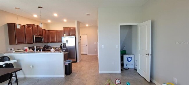 Building Photo - 15510 Florence Hollow Pl