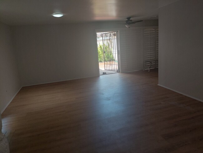 Building Photo - 4607 Collwood Ln