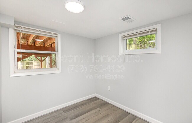 Building Photo - 7329 Marc Dr