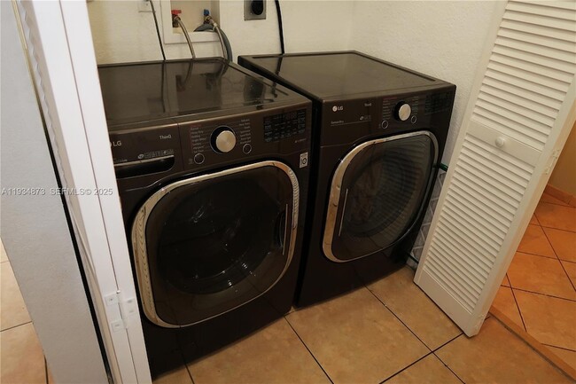 Building Photo - 11334 SW 236th St