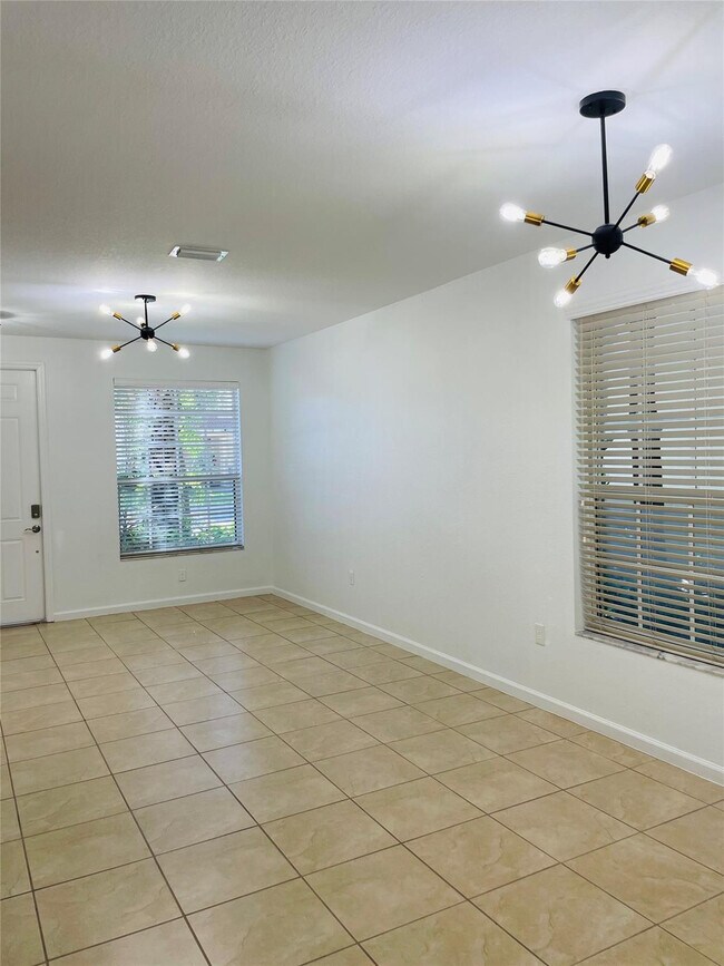 Building Photo - 3202 Ter