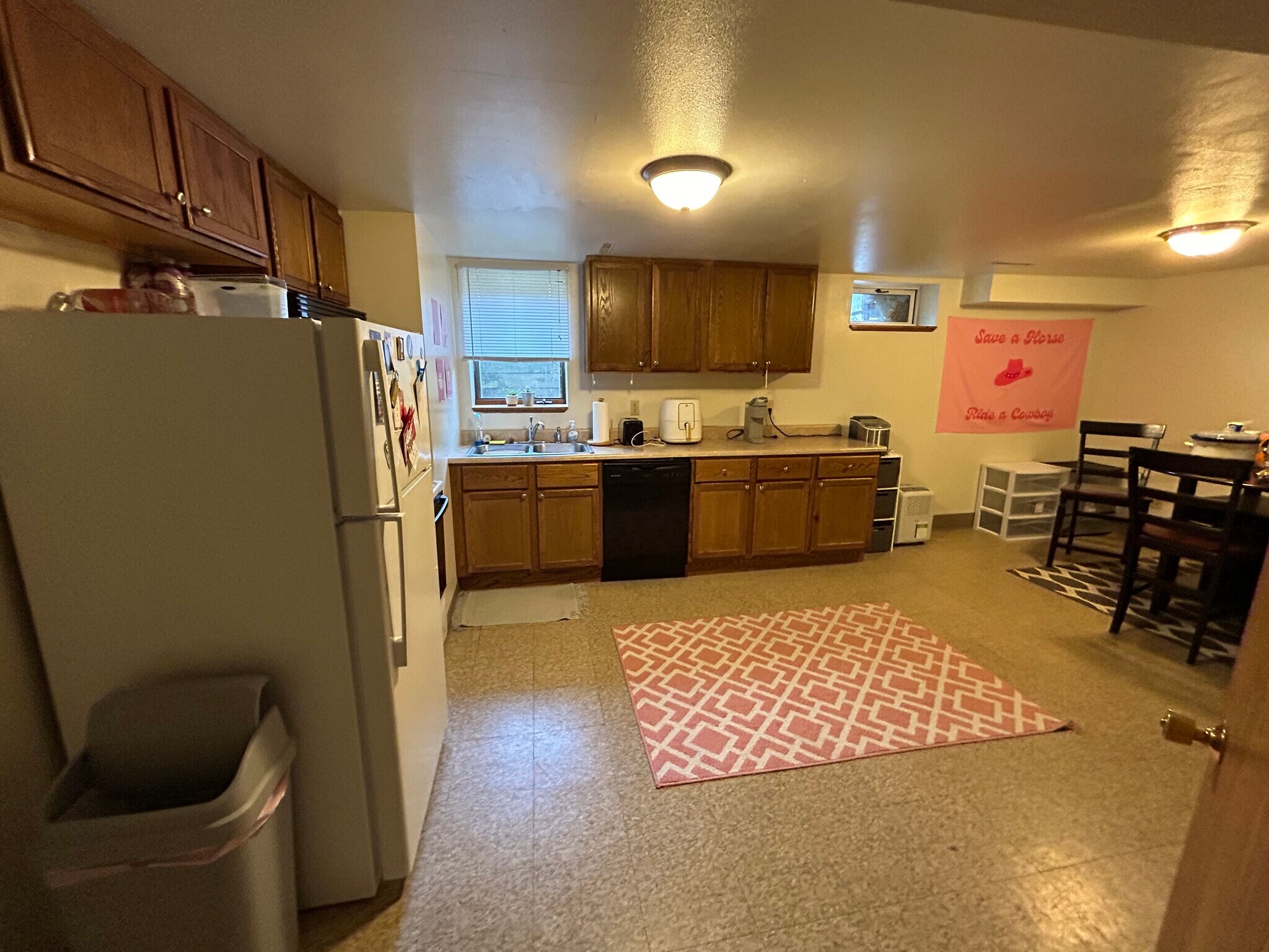 Building Photo - 1421 Starbeck Cir
