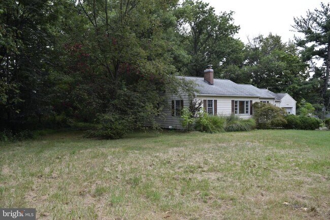 Building Photo - 4500 Franconia Rd