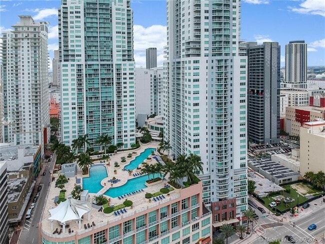 Building Photo - 244 Biscayne Blvd