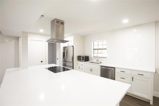 Building Photo - 1929 N Lake Trail