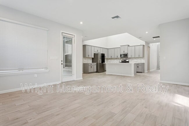 Building Photo - 13743 Rangeland Blvd