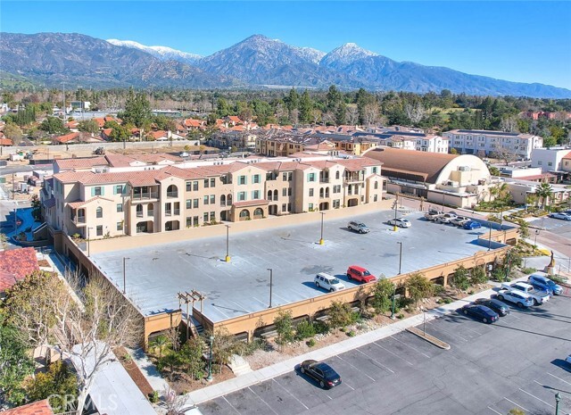 Building Photo - 501 W Foothill Blvd