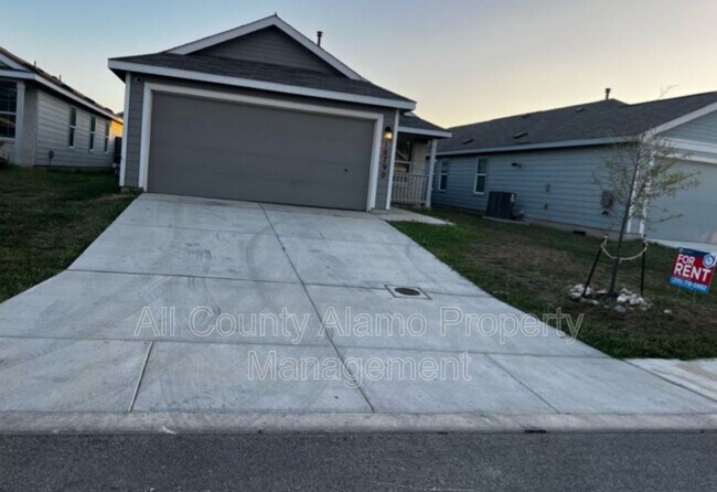 Building Photo - 10790 Giacconi Dr