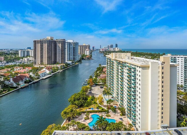 Building Photo - Fully renovated 2/2 in Sunny Isles Beach