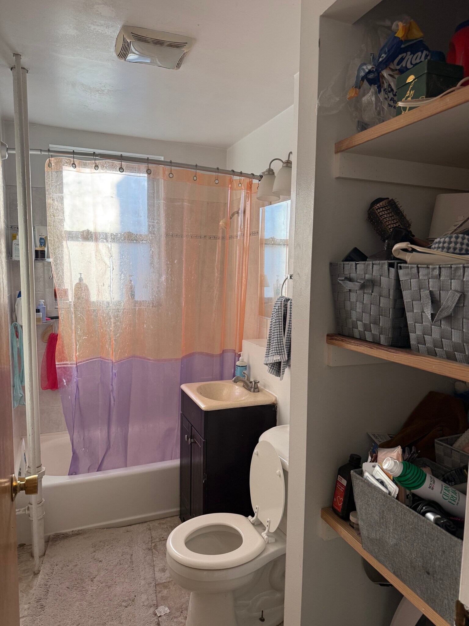 Building Photo - 224 Hanover St