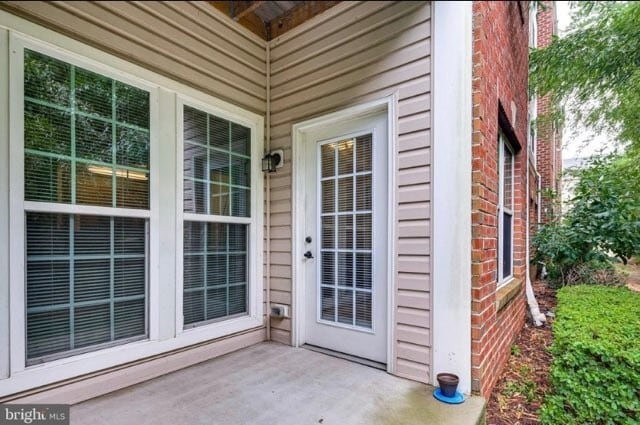 Building Photo - 1622 Hardwick Ct