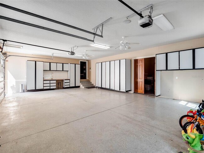 Building Photo - 10215 Gopher Rd
