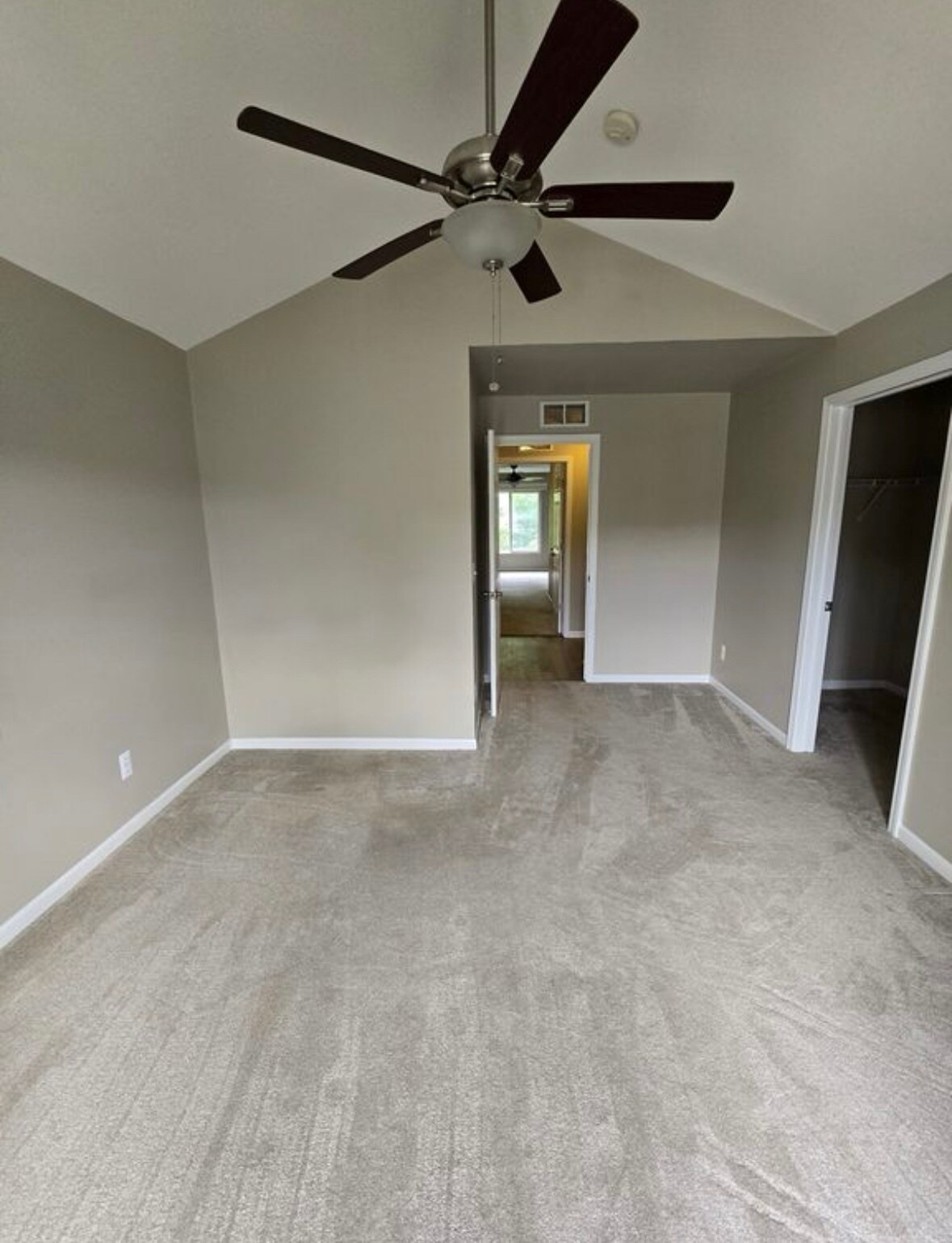 Building Photo - 14262 Shadywood Dr