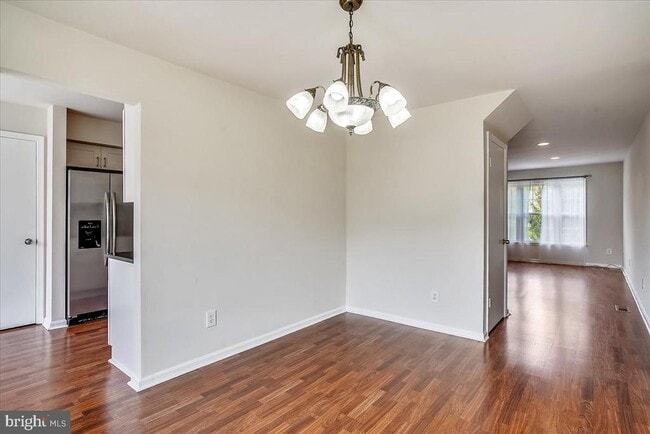 Building Photo - 8830 Thomas Lea Terrace