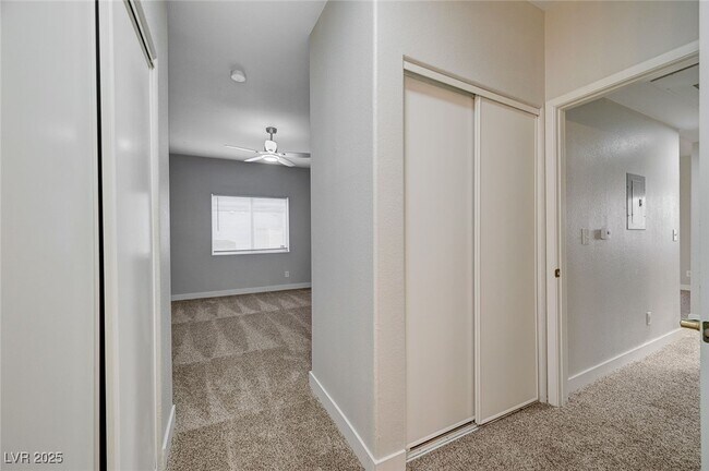 Building Photo - 5751 E Hacienda Ave