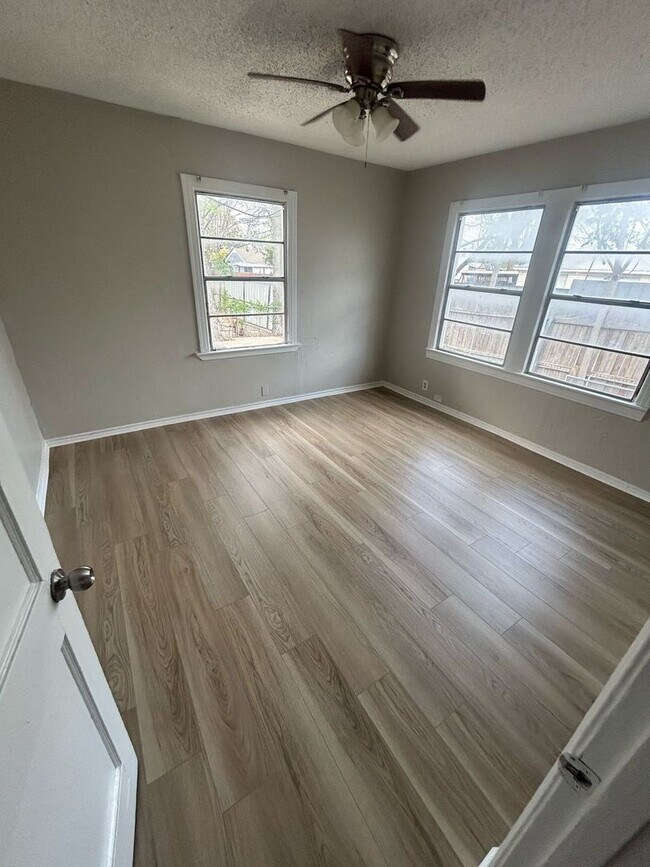 Building Photo - Location....Location....Location....