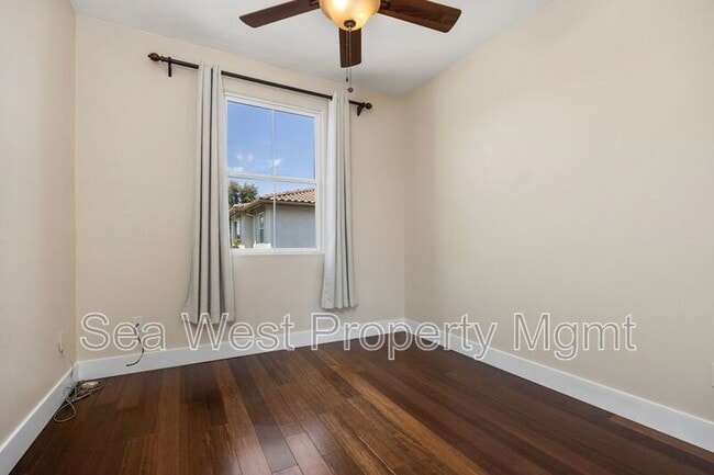 Building Photo - 6148 Paseo Granito