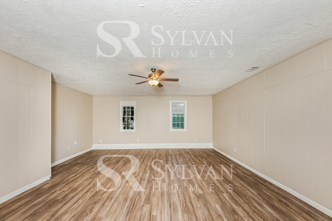 Building Photo - Living where You Love is Good for your Heart!