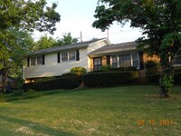 Building Photo - 2320 Mountain Oaks Ln