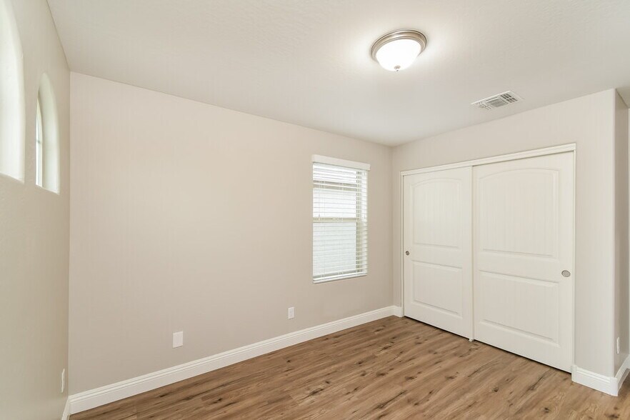 Building Photo - 4860 S Charger