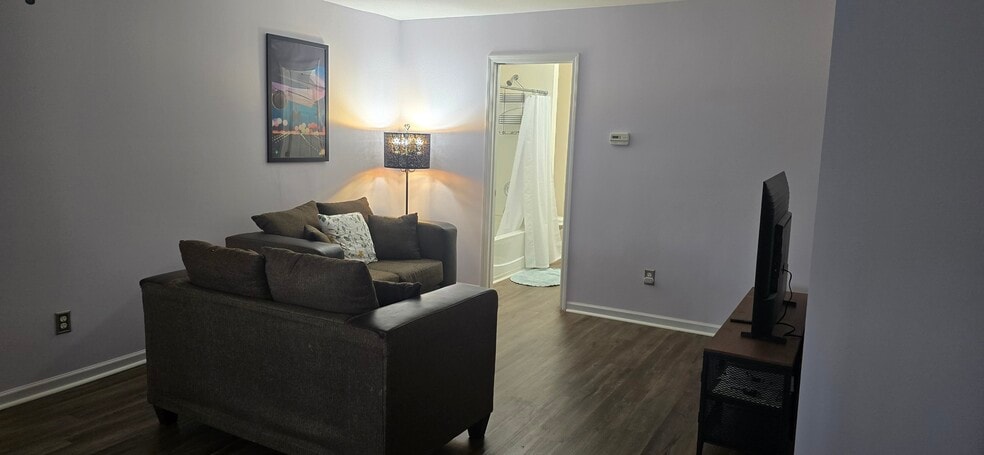 Building Photo - 16856 Timber Crossing Rd