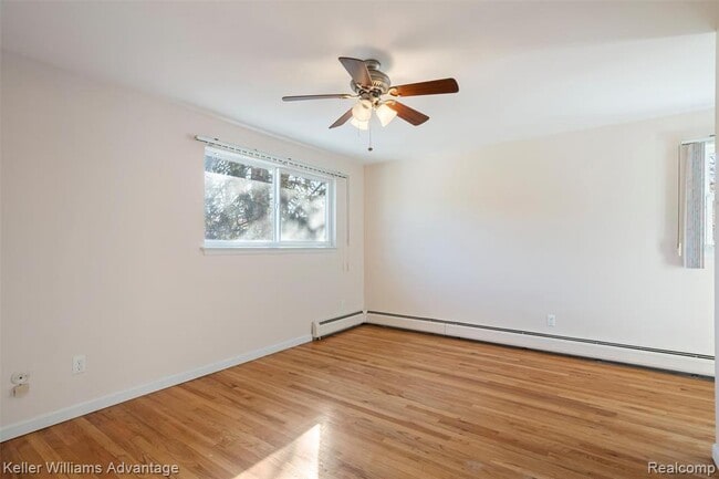 Building Photo - 14377 Cranston St