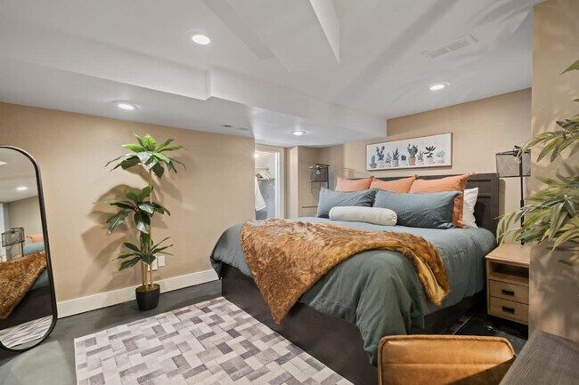 Building Photo - 75 State Rd 1441