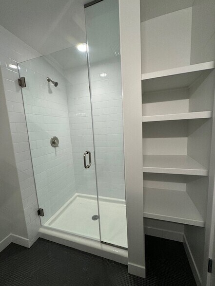 Building Photo - 59 Brighton Ave