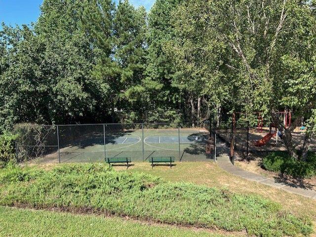 Building Photo - 2205 Baker Carter Dr