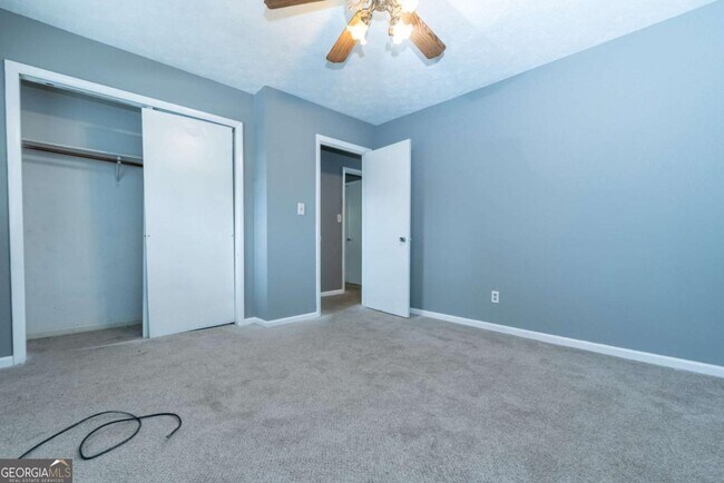 Building Photo - 2275 Camden Ct