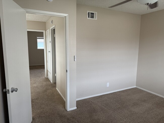 Building Photo - 183 Southampton Way