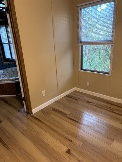 Building Photo - 213 Cherry Tree Dr