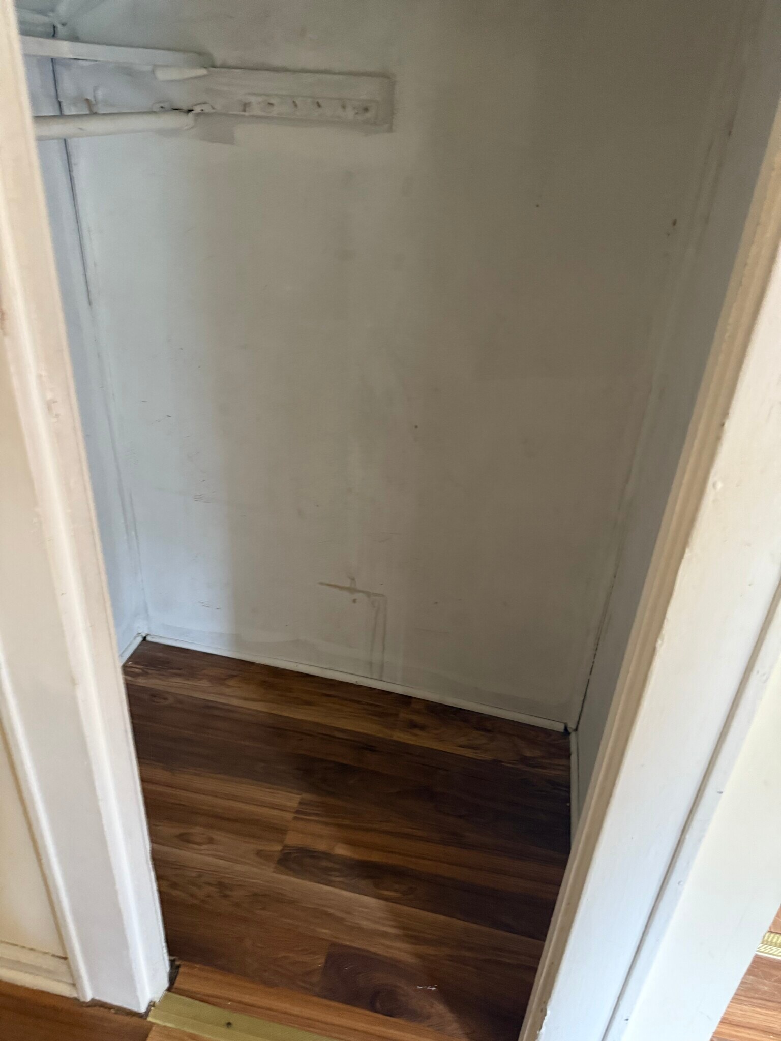 Building Photo - 2 Kent Rd