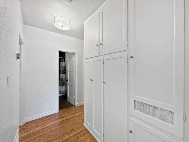 Building Photo - Beautiful 3BD/2BA House in El Cerrito w/ W...