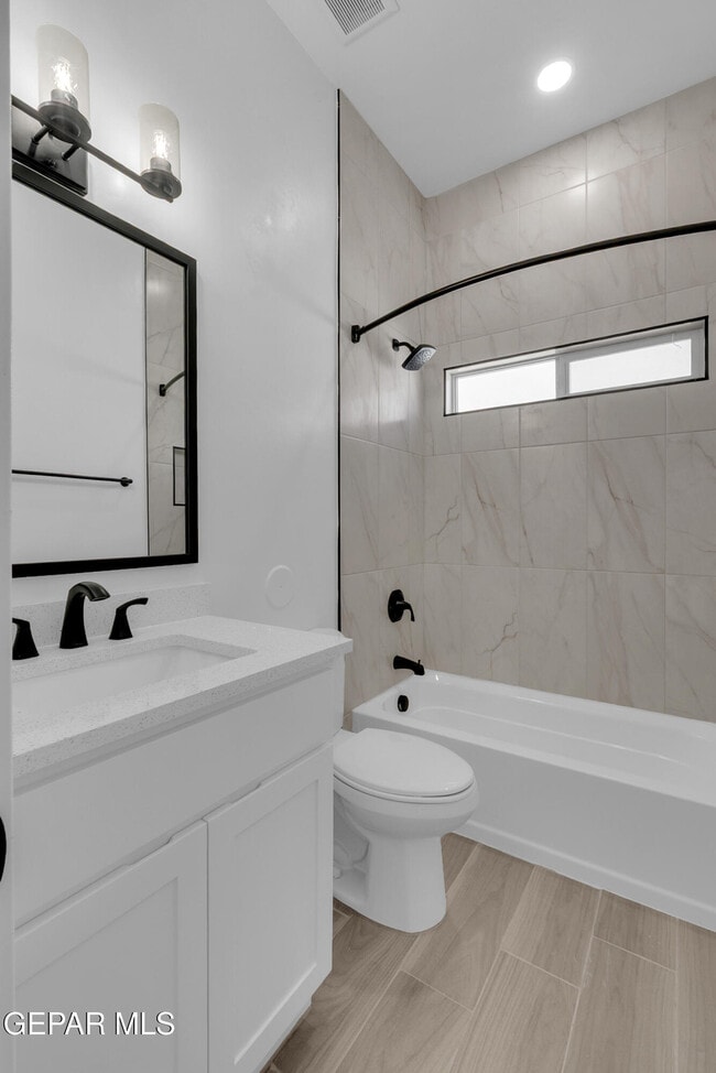 Building Photo - 15148 Destination