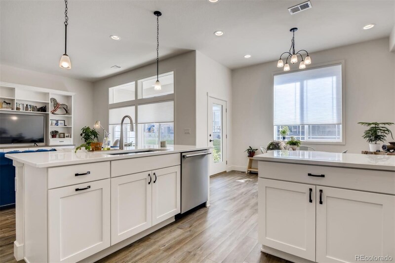 Building Photo - 12246 Blue Fir Ct