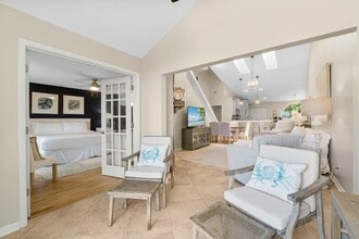 Building Photo - 8965 Heron Walk Dr